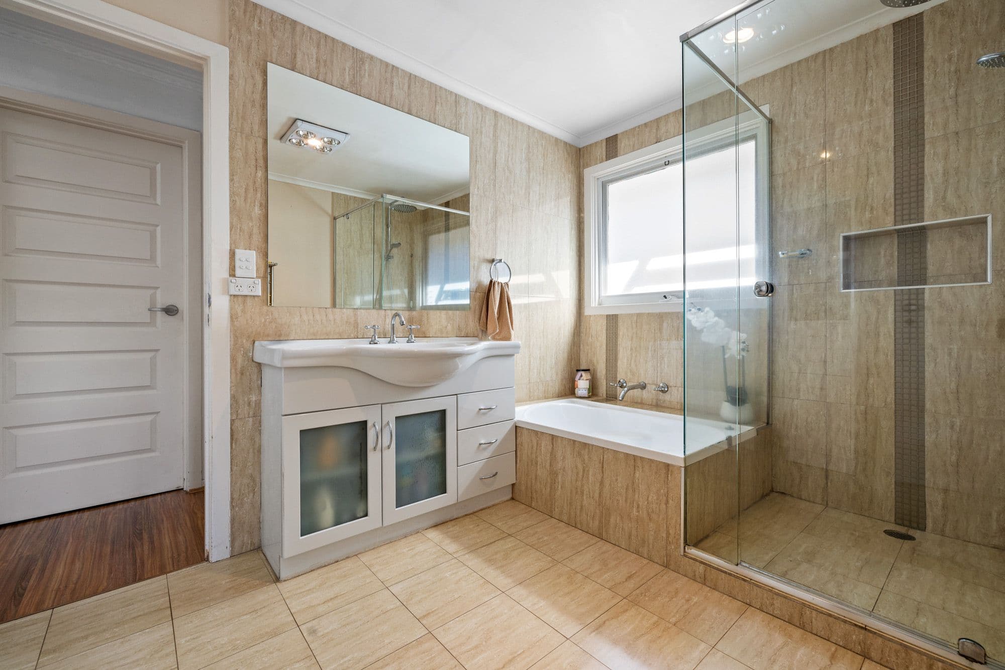 5 Gundaroo Square, Werribee VIC 3030, Werribee - Thumbnail 7