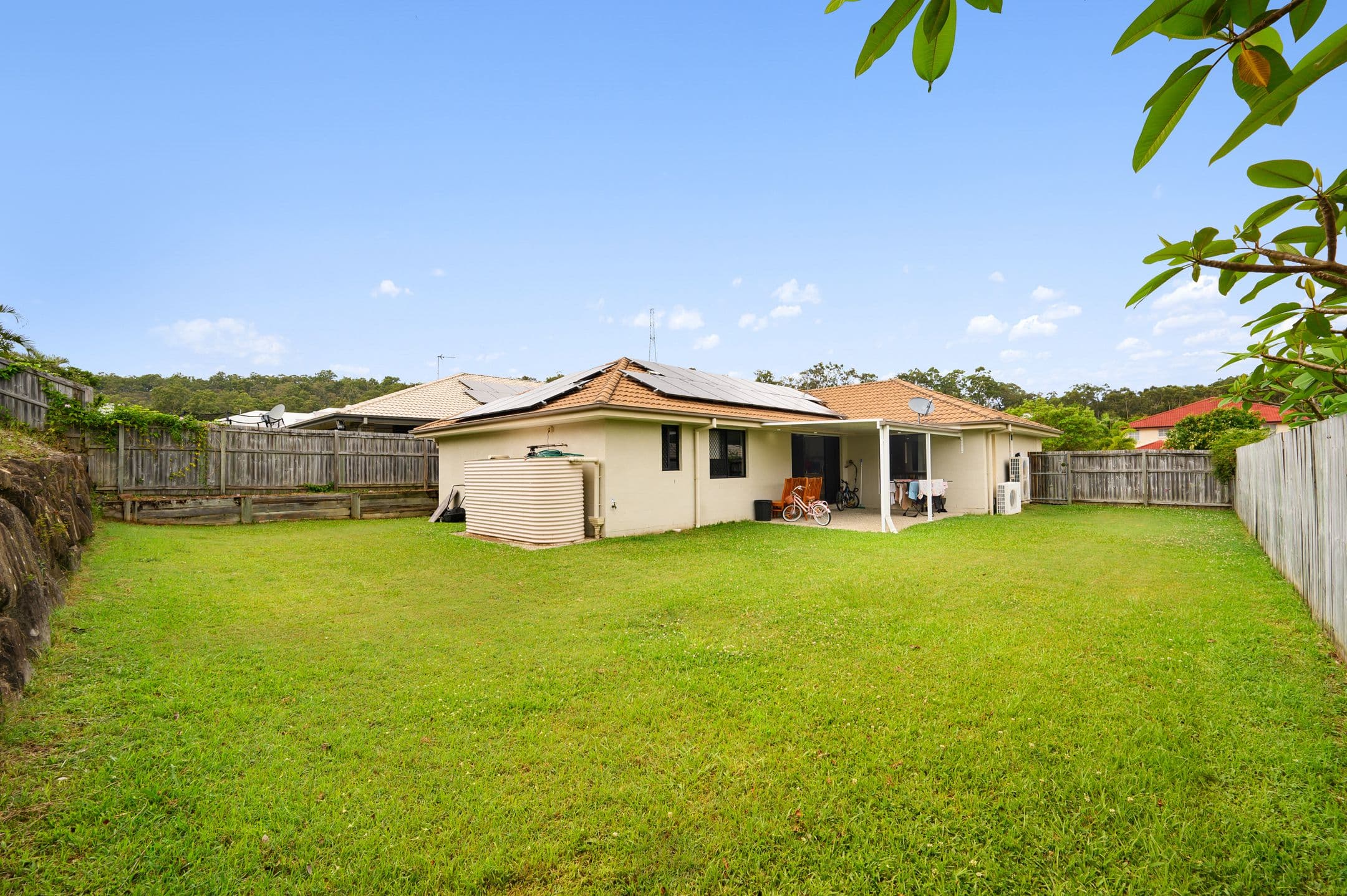 83 Wunburra Circle, Pacific Pines QLD 4211, Pacific Pines - Thumbnail 6