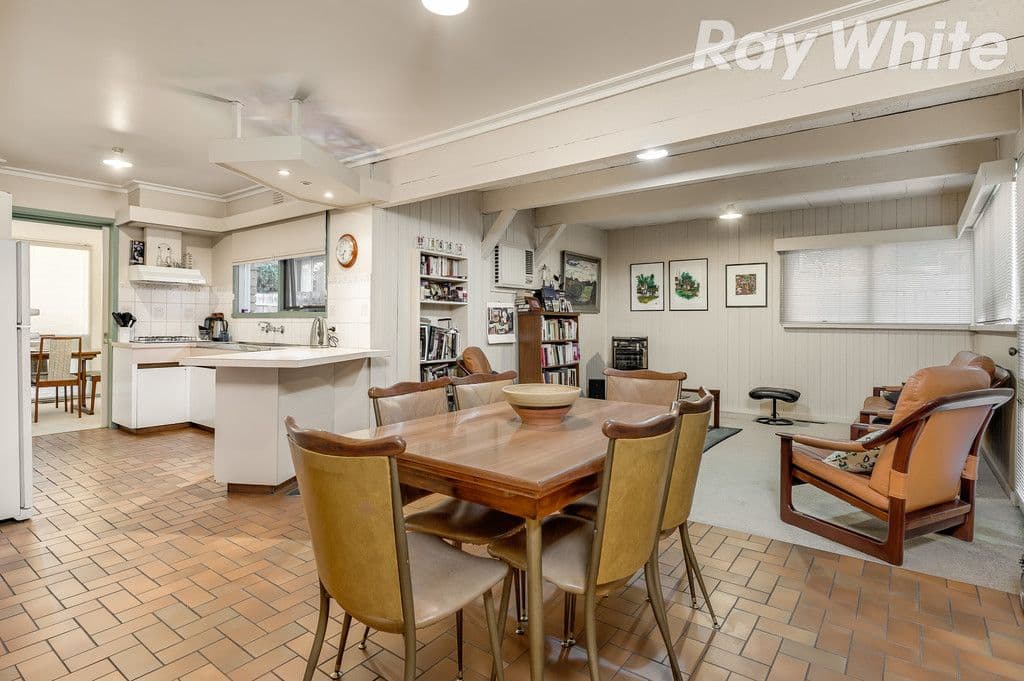 6 Chester Place, BUNDOORA VIC 3083, Bundoora - Thumbnail 6
