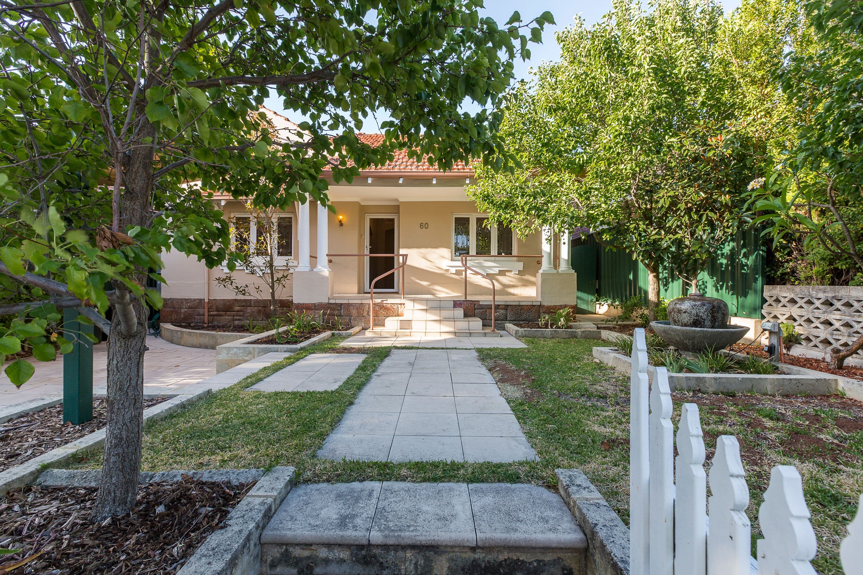 60 Bondi Street, Mount Hawthorn WA 6016, Mount Hawthorn - Image 1