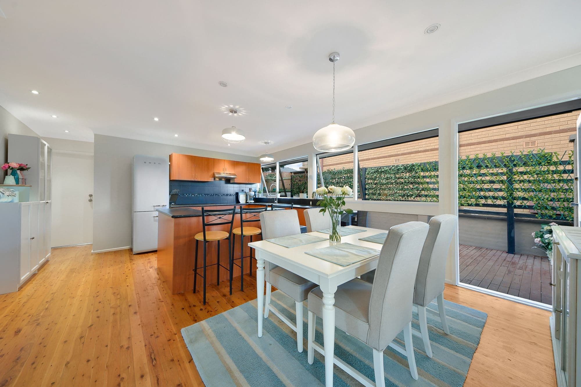 27 Pine Avenue, Bradbury - Thumbnail 4