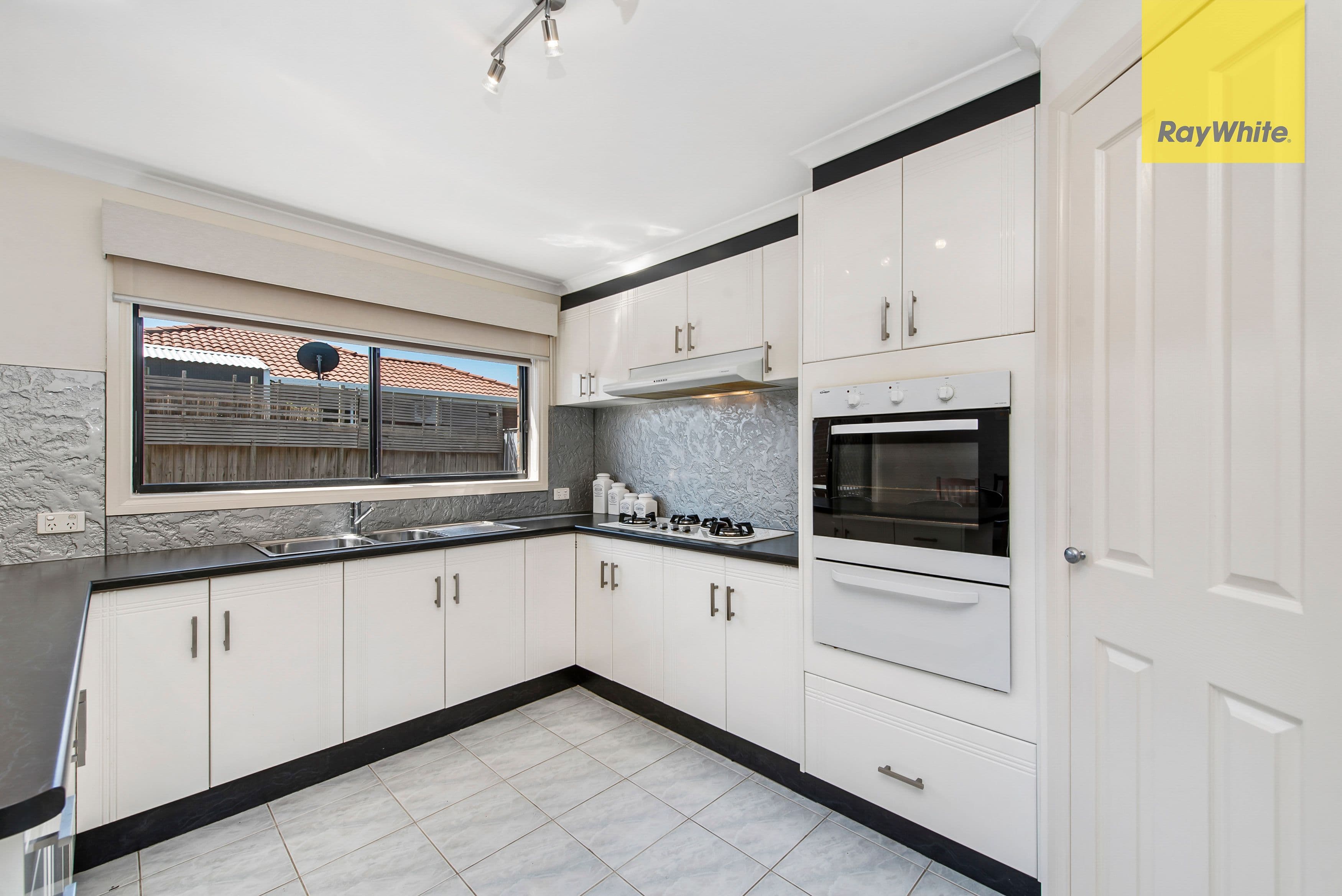 4 Marlock Way, Delahey VIC 3037, Delahey - Thumbnail 4