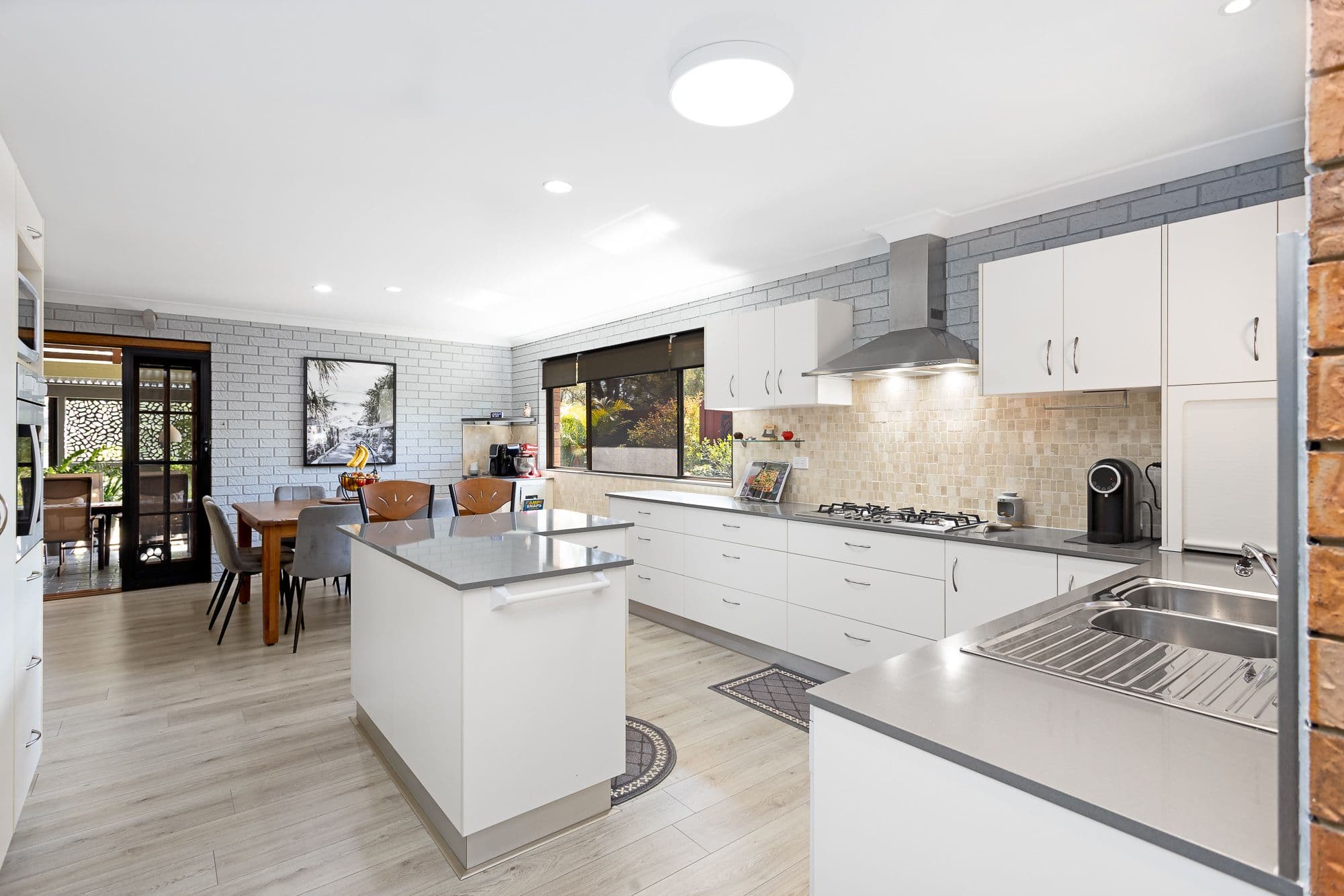 65 Frost Street, Clontarf QLD 4019, Clontarf - Thumbnail 4