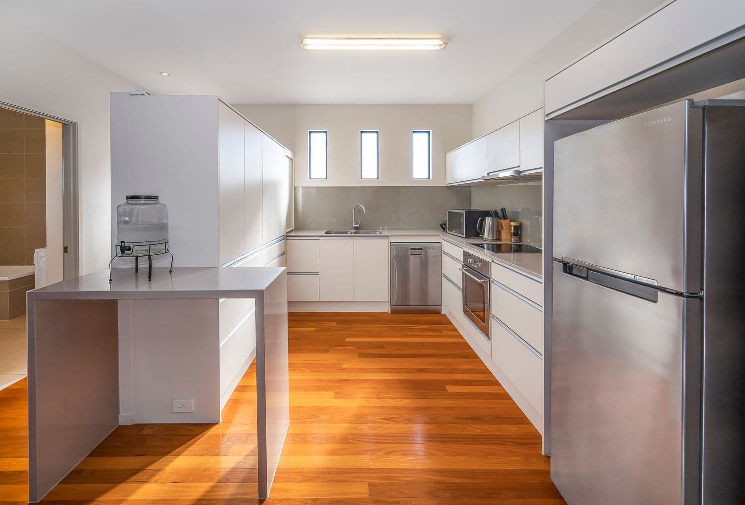 33 Hutton Street, Clayfield QLD 4011, Clayfield - Thumbnail 5