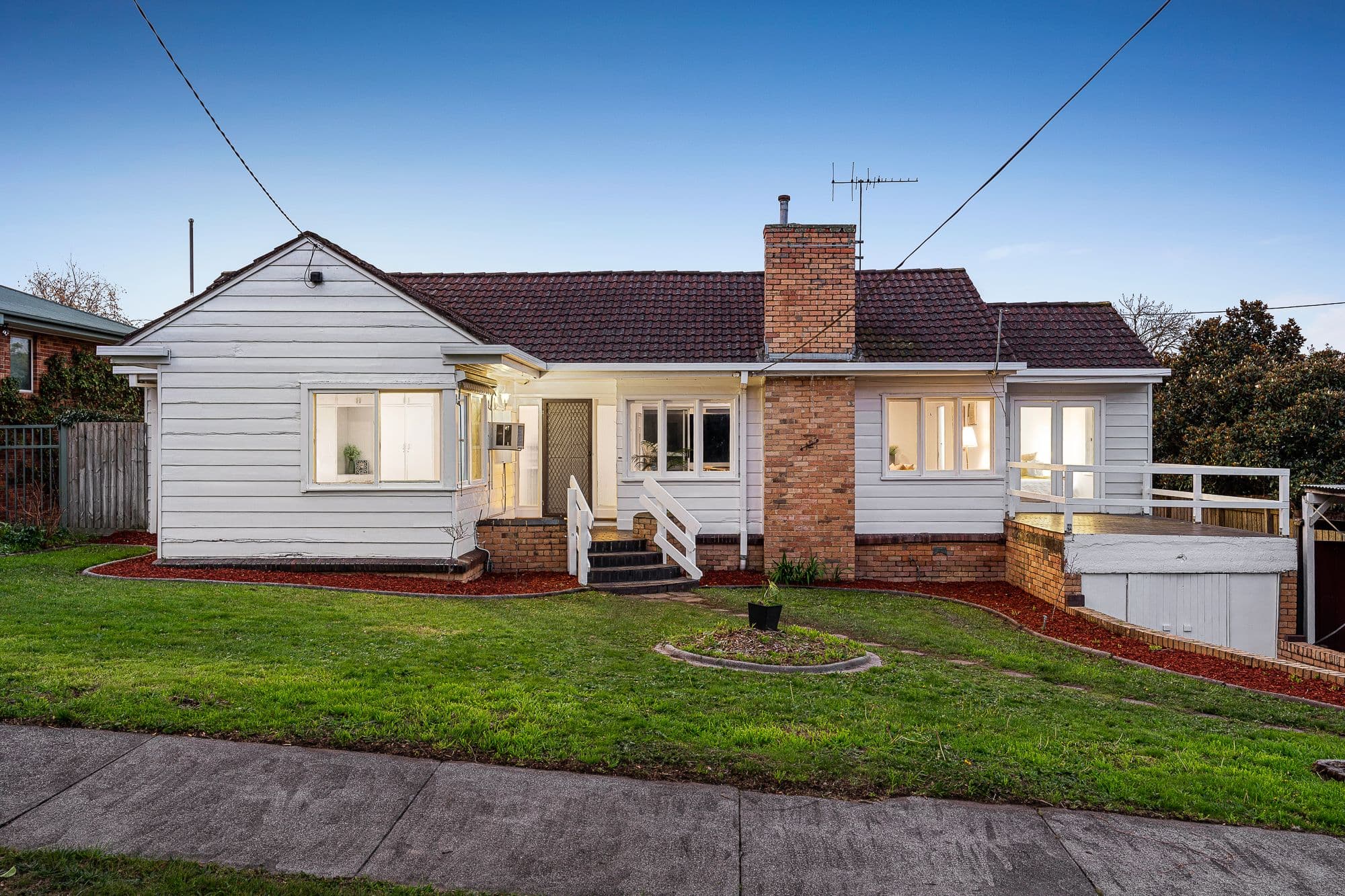 12 Allison Road, Mont Albert North VIC 3129, Mont Albert North - Thumbnail 2