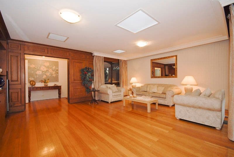 8  Cavendish Drive, TEMPLESTOWE LOWER VIC 3107, Templestowe Lower - Thumbnail 2