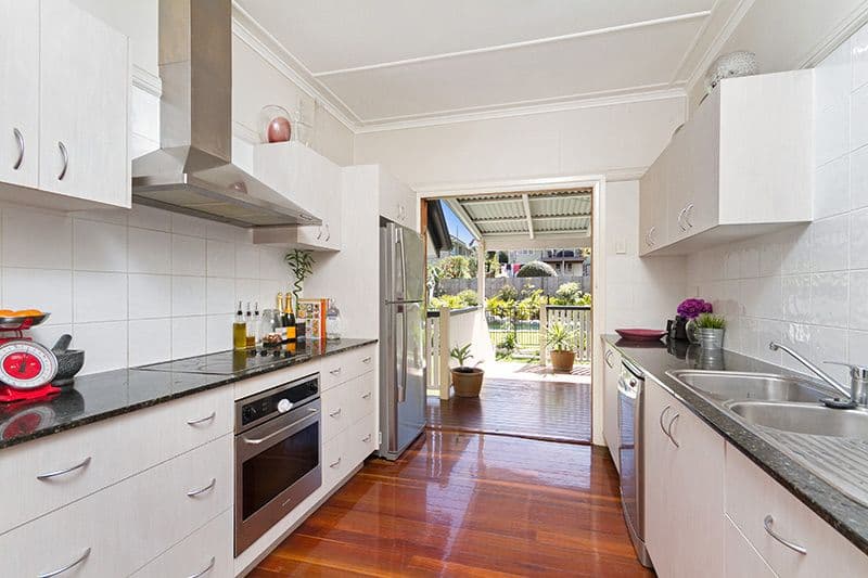 263 Rode Road, WAVELL HEIGHTS QLD 4012, Wavell Heights - Thumbnail 2