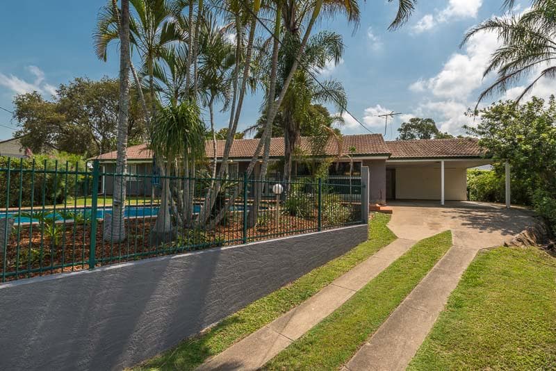 9 Canongate Street,  Kenmore, Kenmore - Image 1