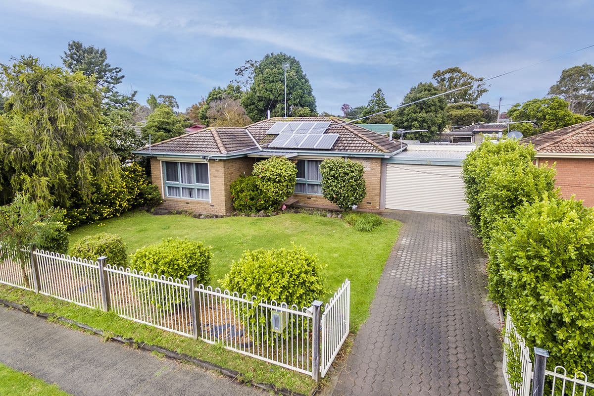36 Thomas Crescent, Cranbourne VIC 3977, Cranbourne - Thumbnail 2