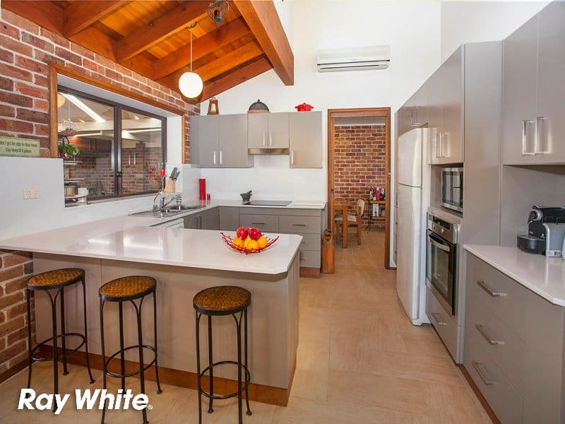 17 Ironbark Crescent, KIAMA DOWNS NSW 2533, Kiama Downs - Thumbnail 4