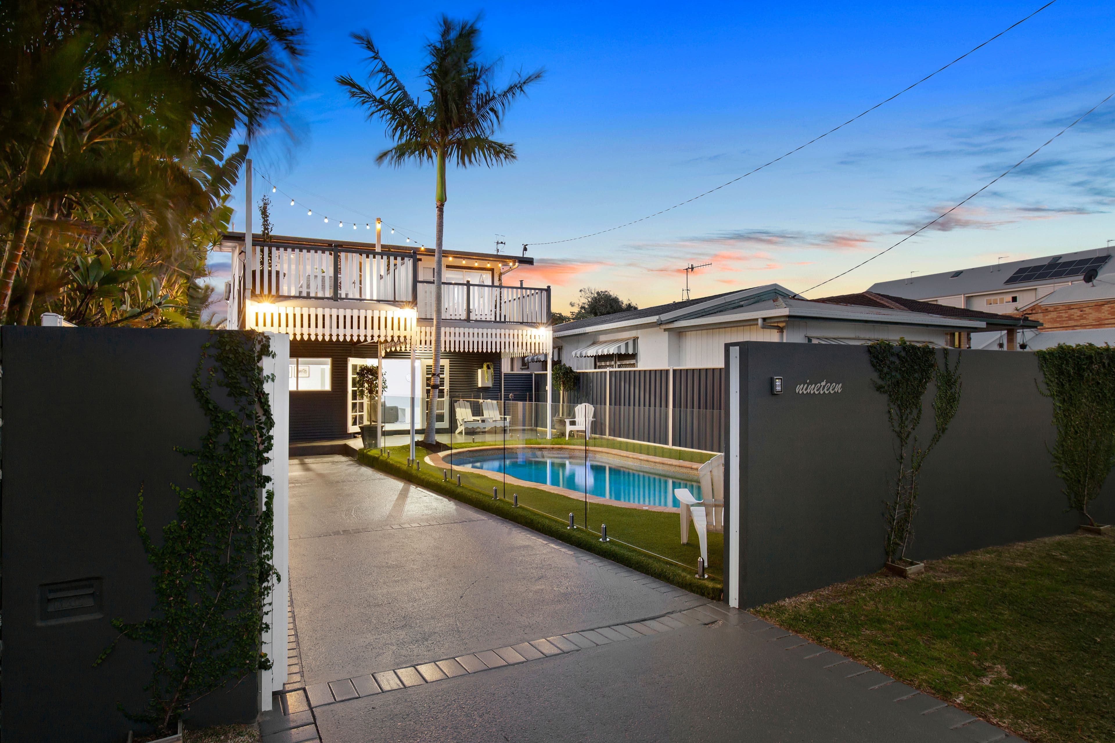 19 Twenty Fifth Avenue, Palm Beach QLD 4221, Palm Beach - Thumbnail 2
