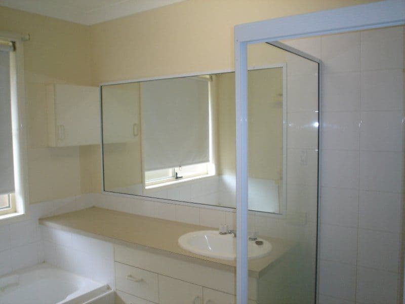 6 Ophelia Crescent, EATONS HILL QLD 4037, Eatons Hill - Thumbnail 4