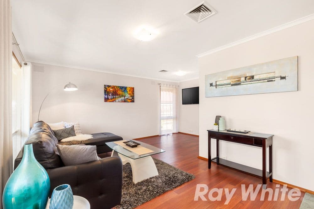 12 Streeton Circuit, Mill Park VIC 3082, Mill Park - Thumbnail 2