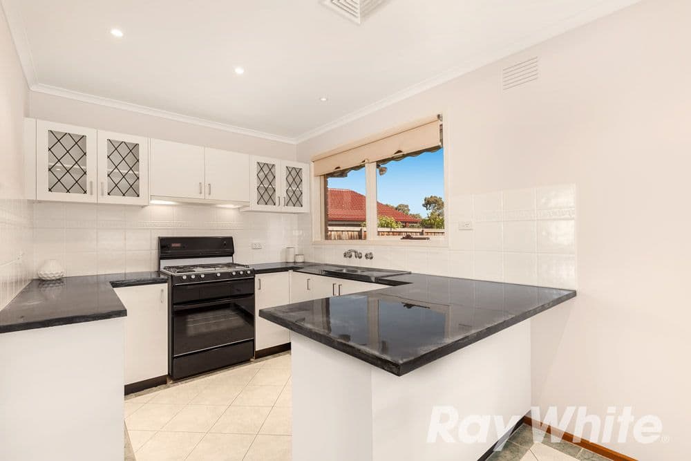 12 Streeton Circuit, Mill Park VIC 3082, Mill Park - Thumbnail 3