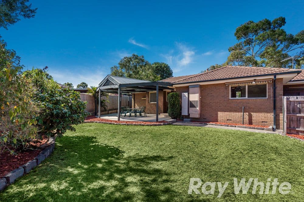12 Streeton Circuit, Mill Park VIC 3082, Mill Park - Thumbnail 8