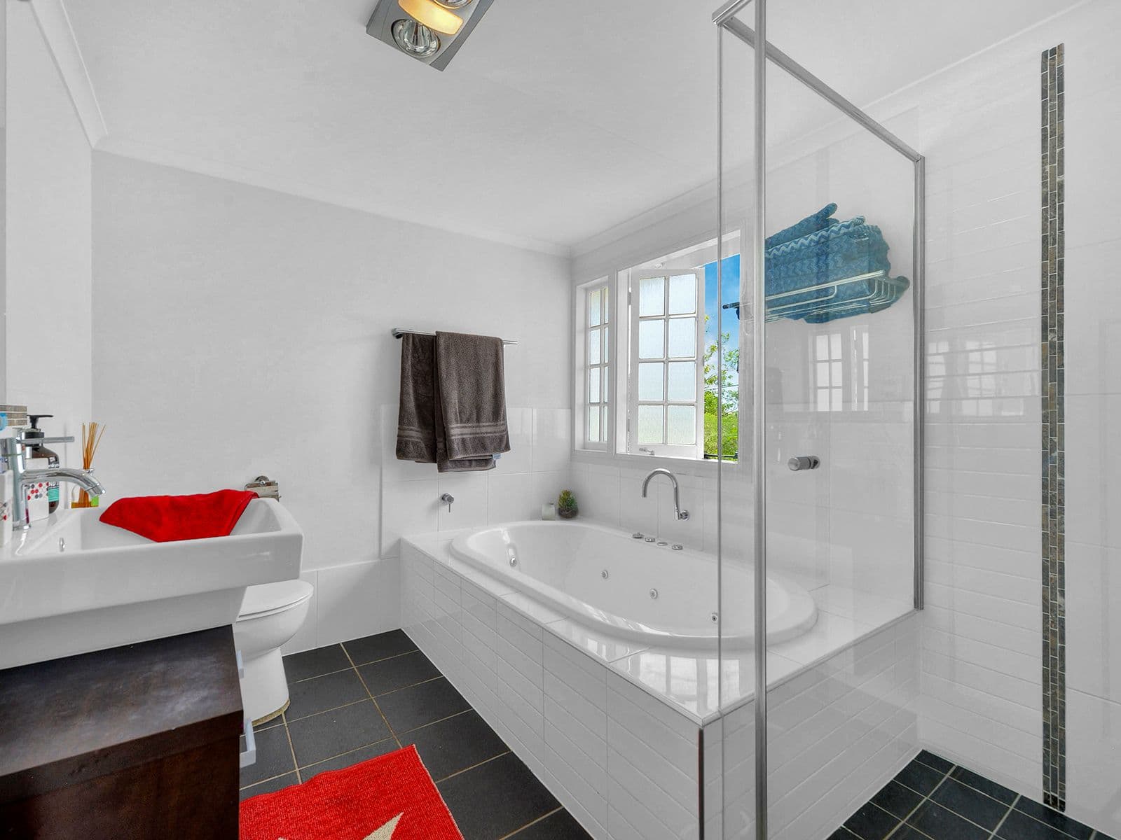 10 Dorrington Drive, Ashgrove QLD 4060, Ashgrove - Thumbnail 6