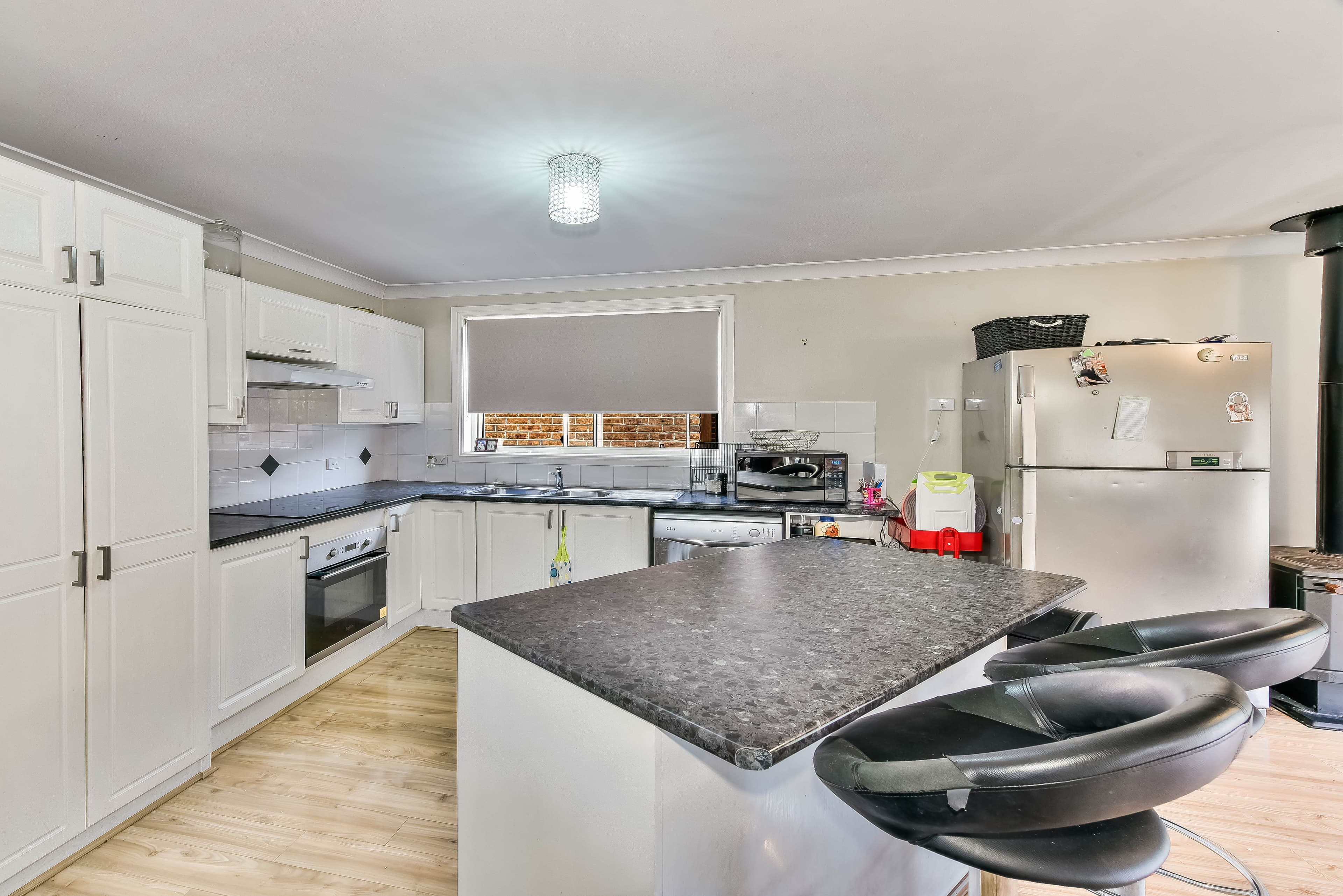 26 West Parade, Buxton - Thumbnail 2