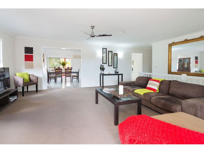 7 Midwood Street, Wishart QLD 4122, Wishart - Thumbnail 2