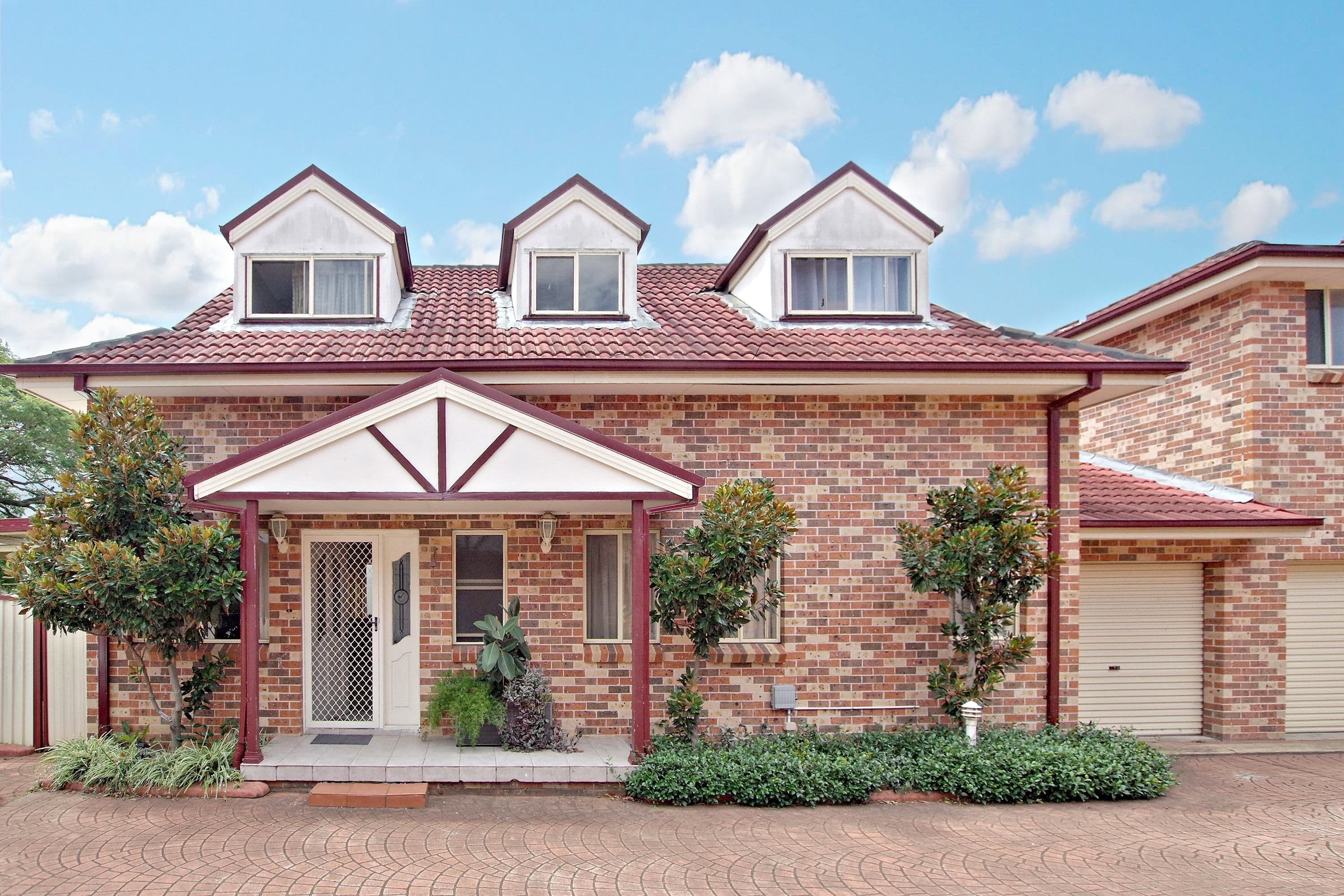 346-348 ROBERTS Road, Greenacre NSW 2190, Greenacre - Image 1