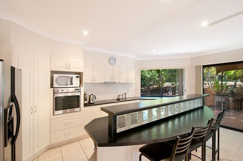 19 Woodlands Way, PARKWOOD QLD 4214, Parkwood - Thumbnail 2