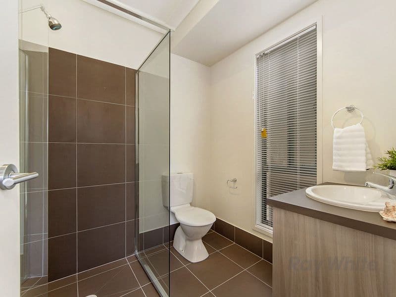 4 Summerhill Crescent, Ormeau Hills QLD 4208, Ormeau Hills - Thumbnail 7
