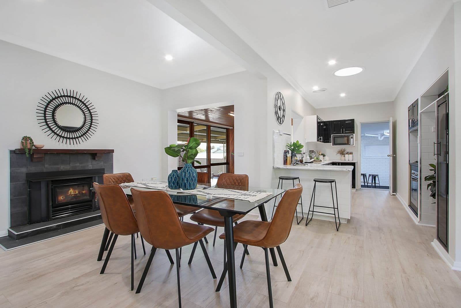 296 Warren Street, Lavington NSW 2641, Lavington - Image 1