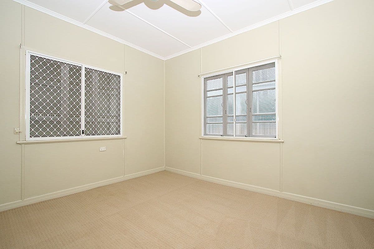 55 Vineyard Street, One Mile QLD 4305, One Mile - Thumbnail 7