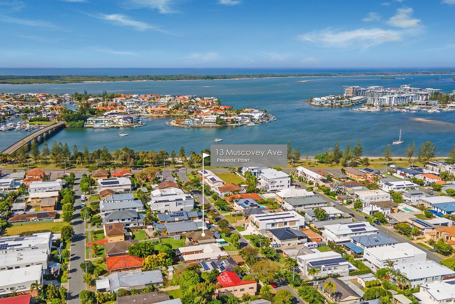 13 Muscovey Avenue, Paradise Point QLD 4216, Paradise Point - Thumbnail 2