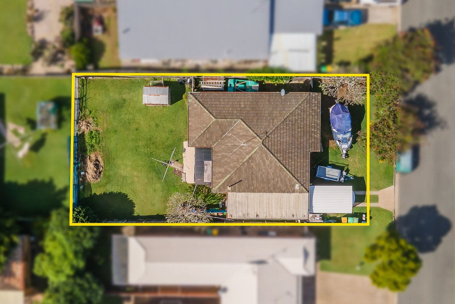 13 Muscovey Avenue, Paradise Point QLD 4216, Paradise Point - Thumbnail 6