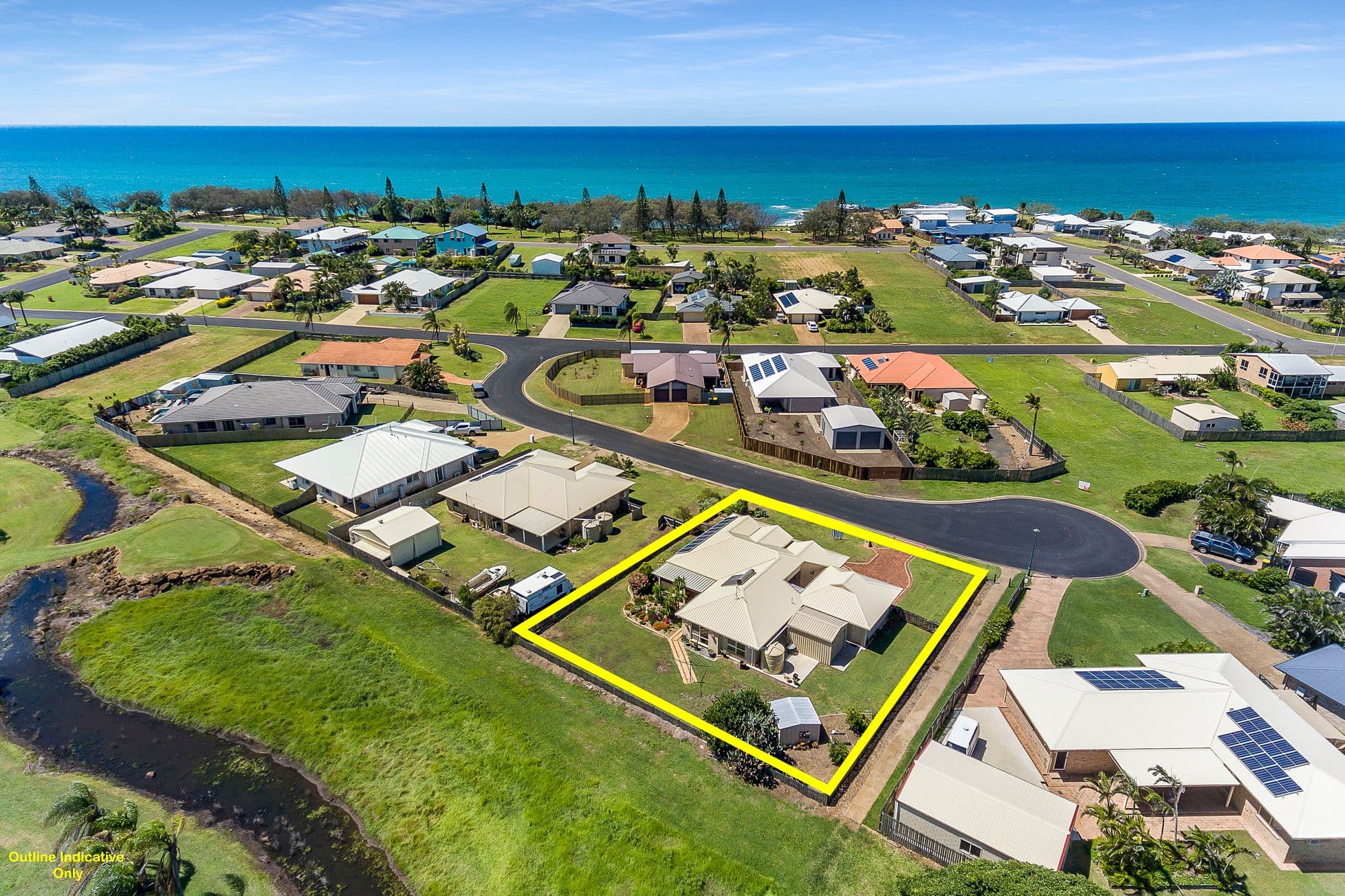 8 Blake Close, Coral Cove QLD 4670, Coral Cove - Image 1