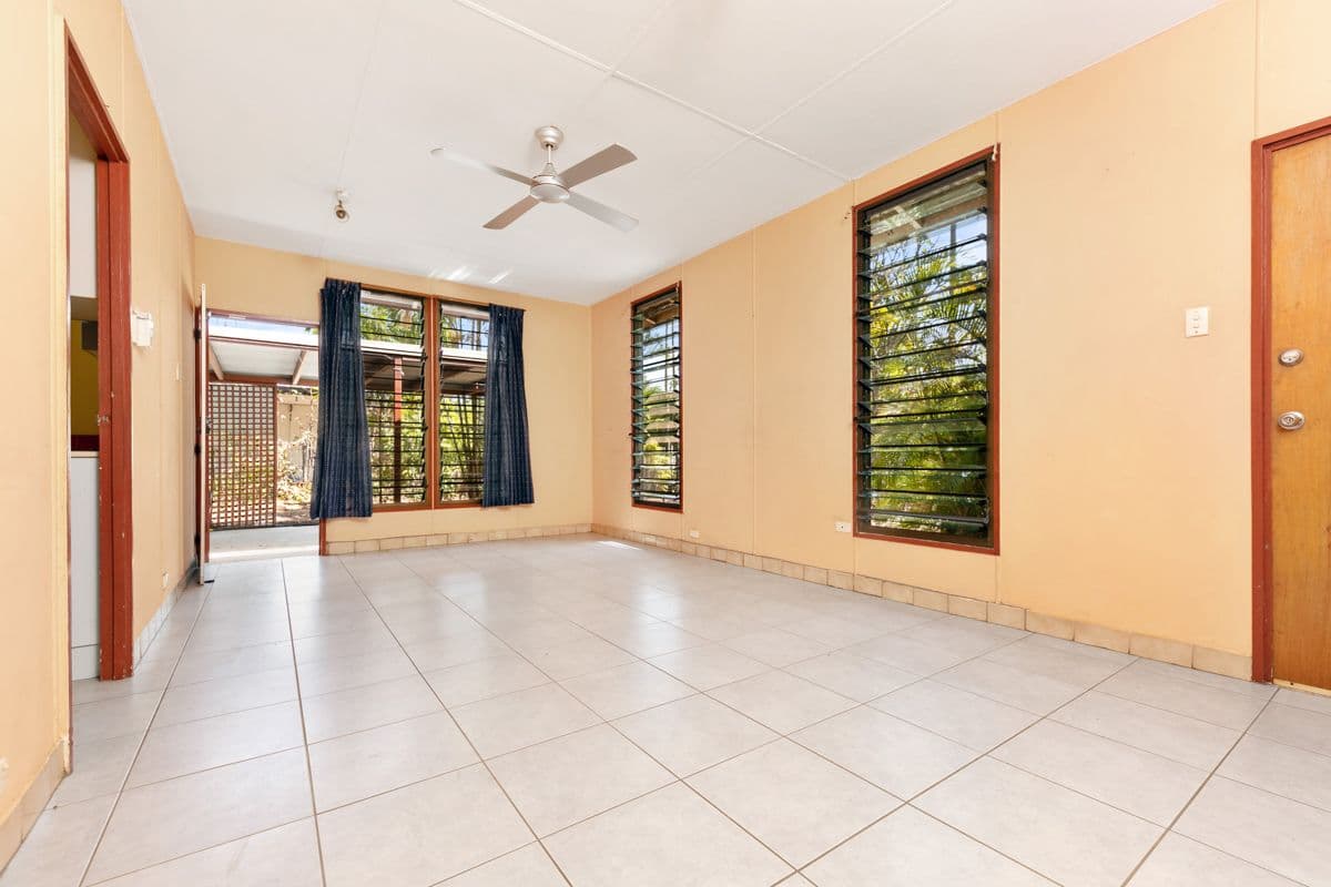 7 Wangalara Street, Tiwi NT 0810, Tiwi - Thumbnail 2