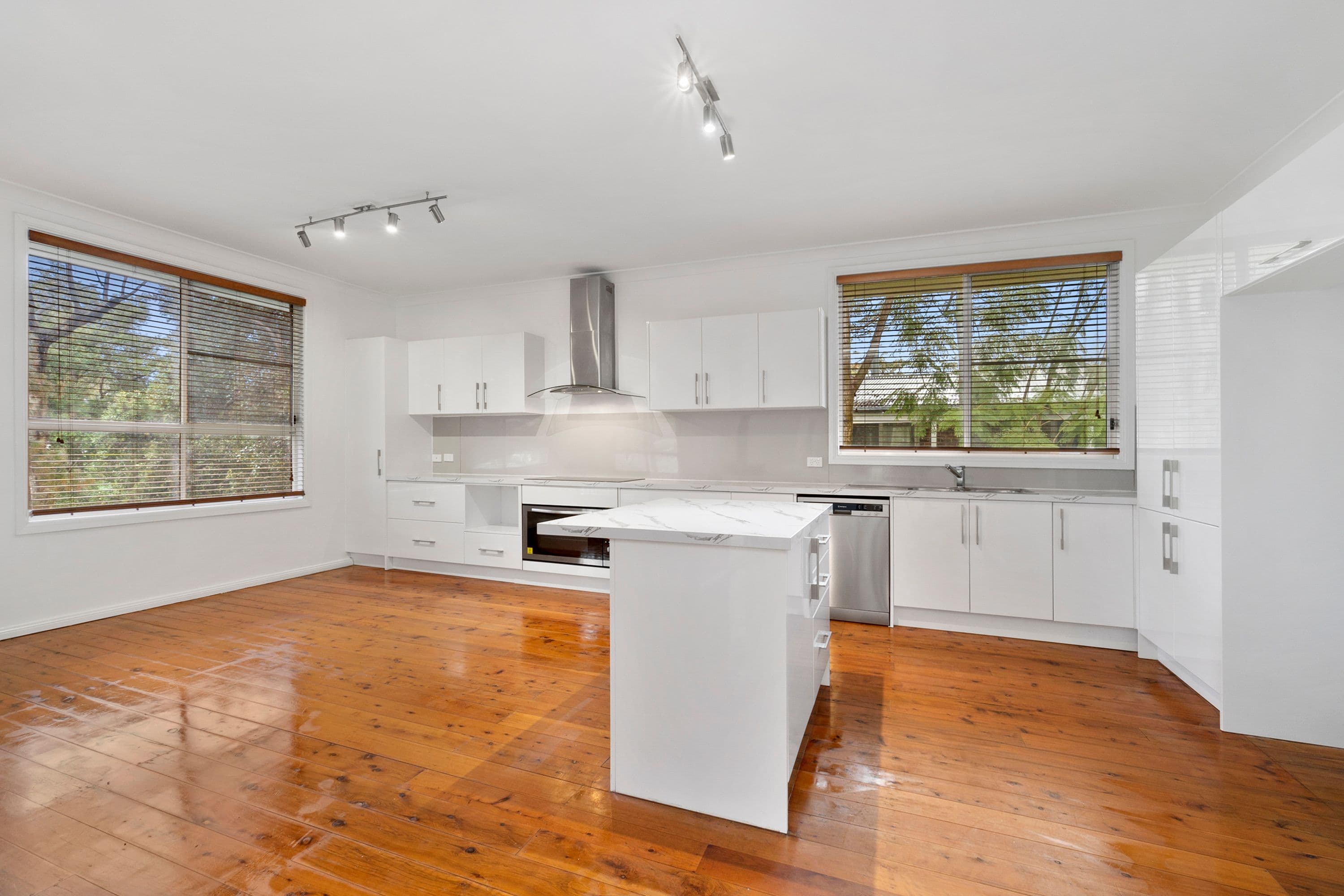 11 Waratah Street, Bowen Mountain NSW 2753, Bowen Mountain - Thumbnail 3