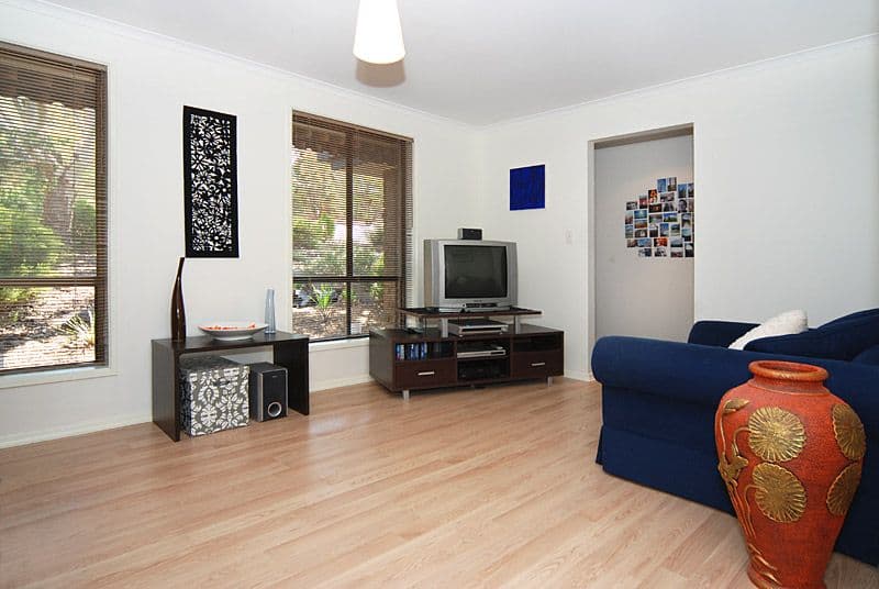 27 Byards Road, HAPPY VALLEY SA 5159, Happy Valley - Thumbnail 2