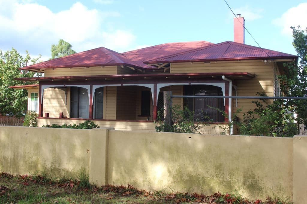 135 Logan Street, TENTERFIELD NSW 2372, Tenterfield - Image 1