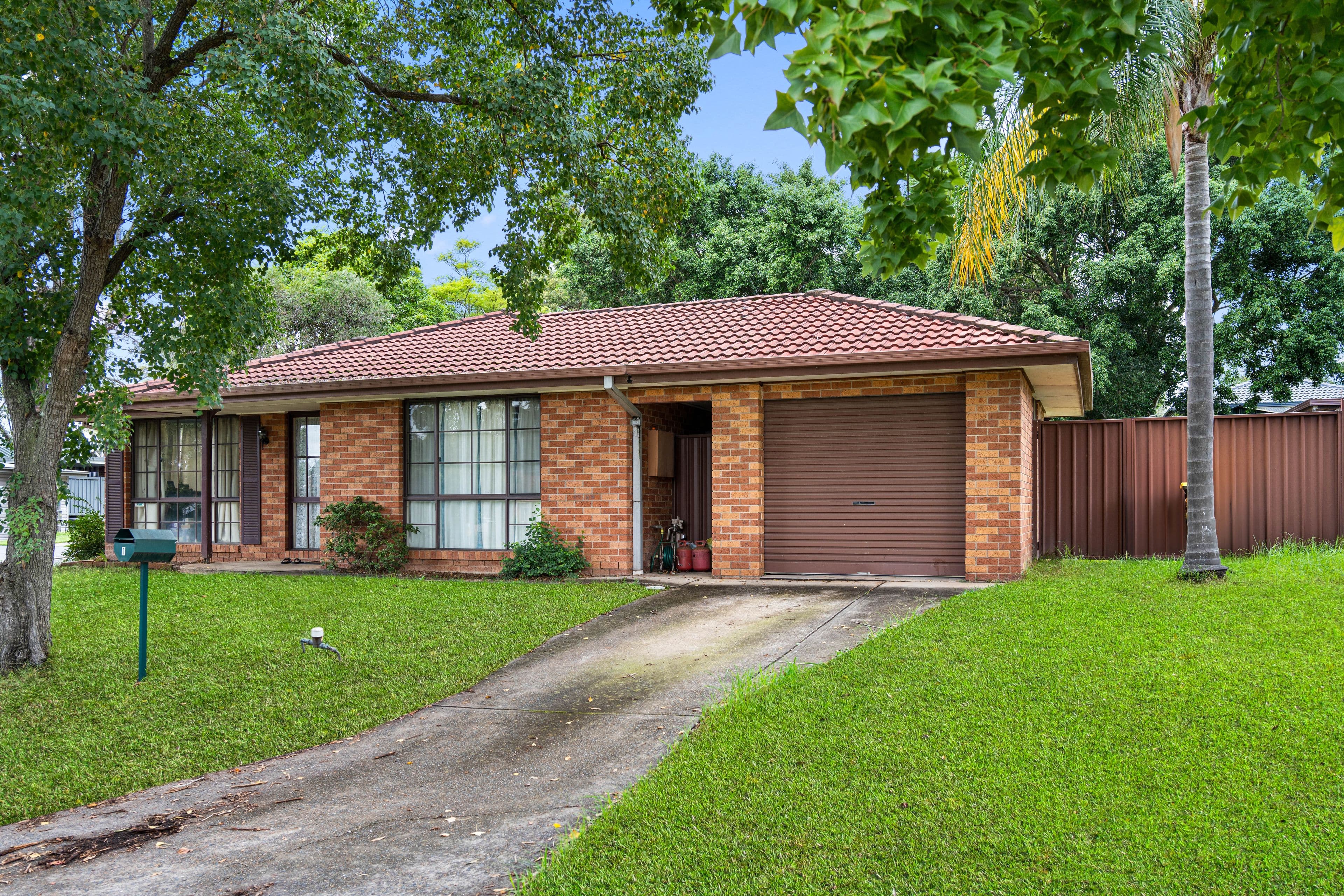 1 Parrella Grove, Glendenning NSW 2761, Glendenning - Thumbnail 2