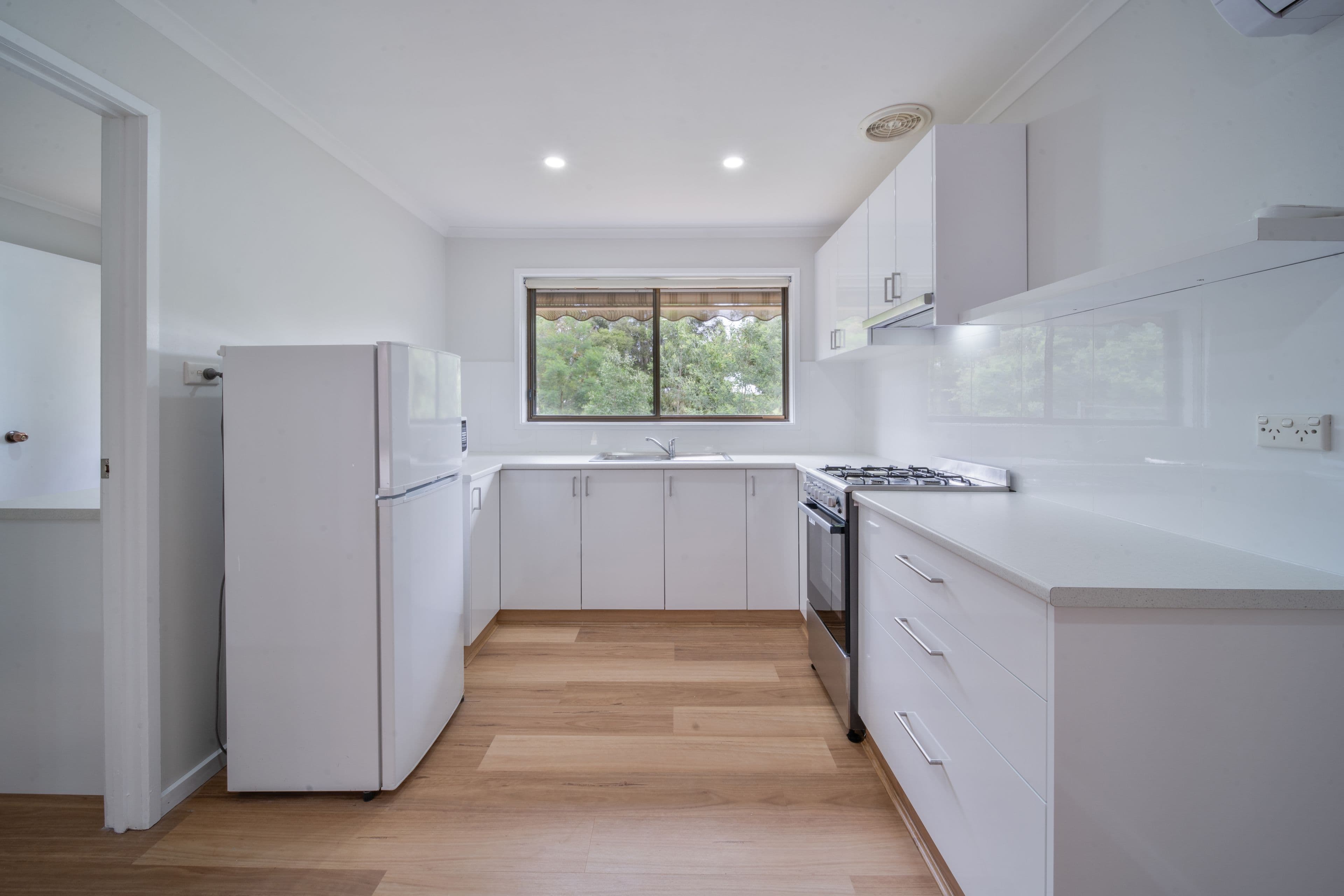 18 Palm Avenue, Spring Gully VIC 3550, Spring Gully - Thumbnail 6