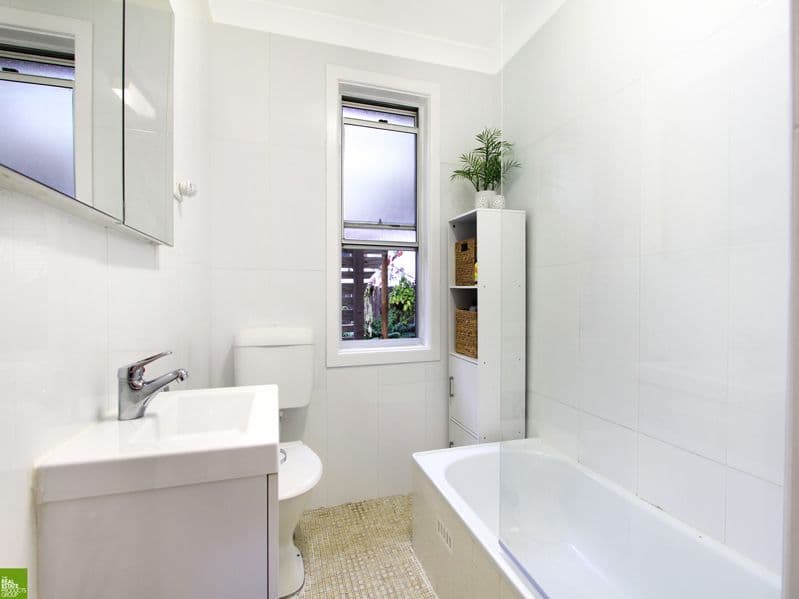 10 Irvine Street, BARRACK HEIGHTS NSW 2528, Barrack Heights - Thumbnail 5