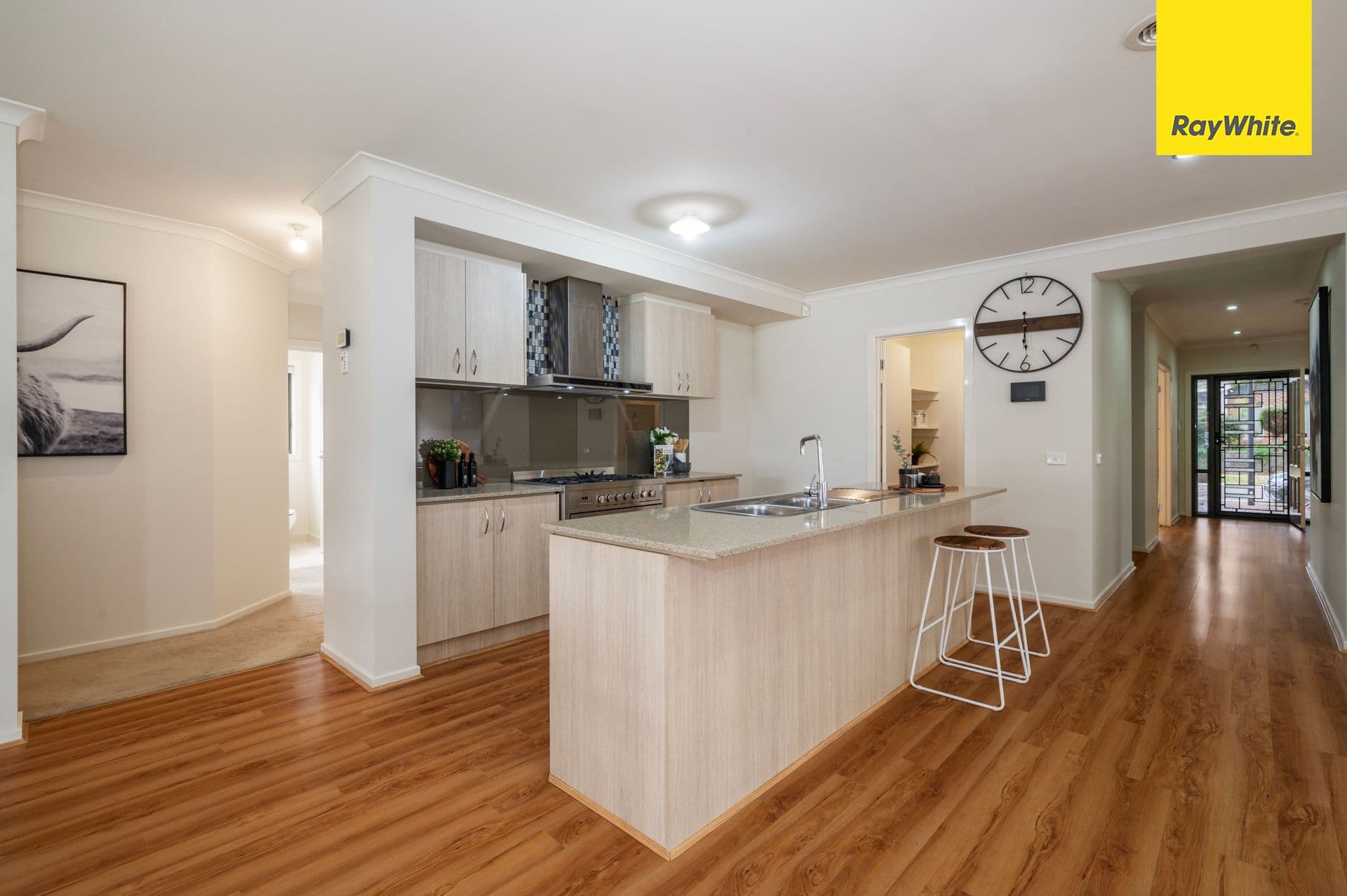 5 Tetbury Avenue, WEIR VIEWS VIC 3338, Weir Views - Thumbnail 5