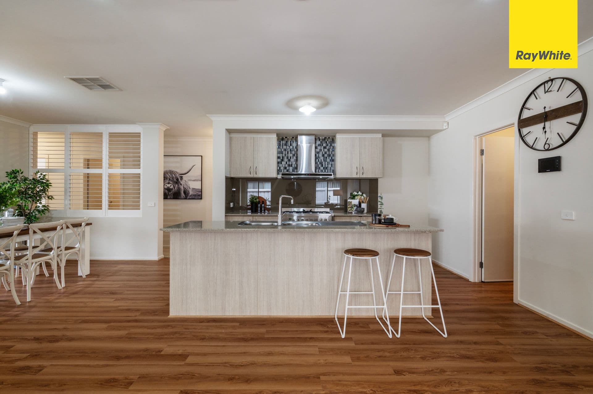 5 Tetbury Avenue, WEIR VIEWS VIC 3338, Weir Views - Thumbnail 7
