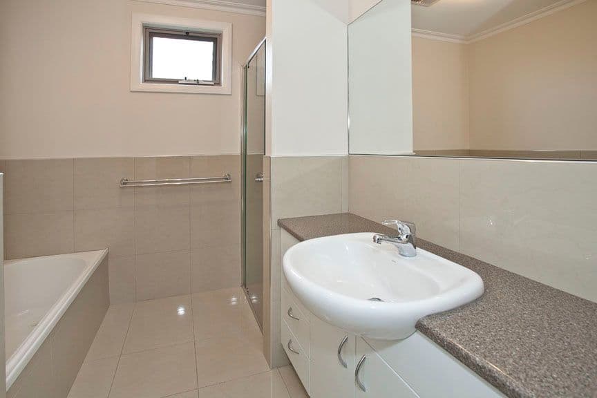 13 Beckham Street, Shepparton, Shepparton - Thumbnail 8