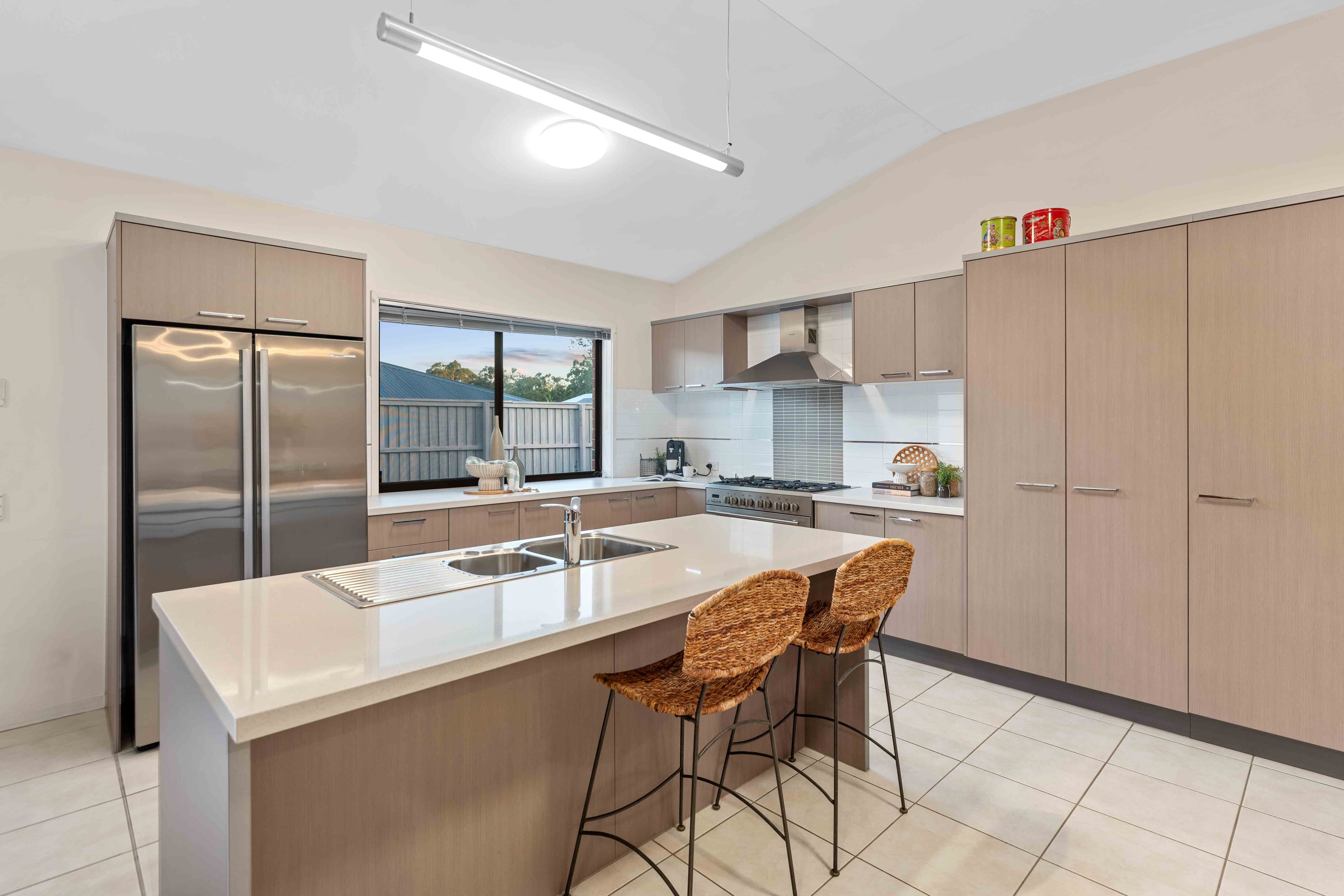 2 Ironbark Circuit, Everton Hills QLD 4053, Everton Hills - Thumbnail 3