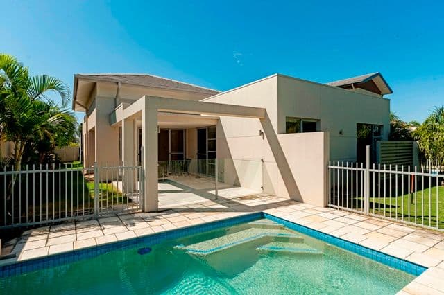 2809 Gracemere Circuit East, Hope Island QLD 4212, Hope Island - Thumbnail 4