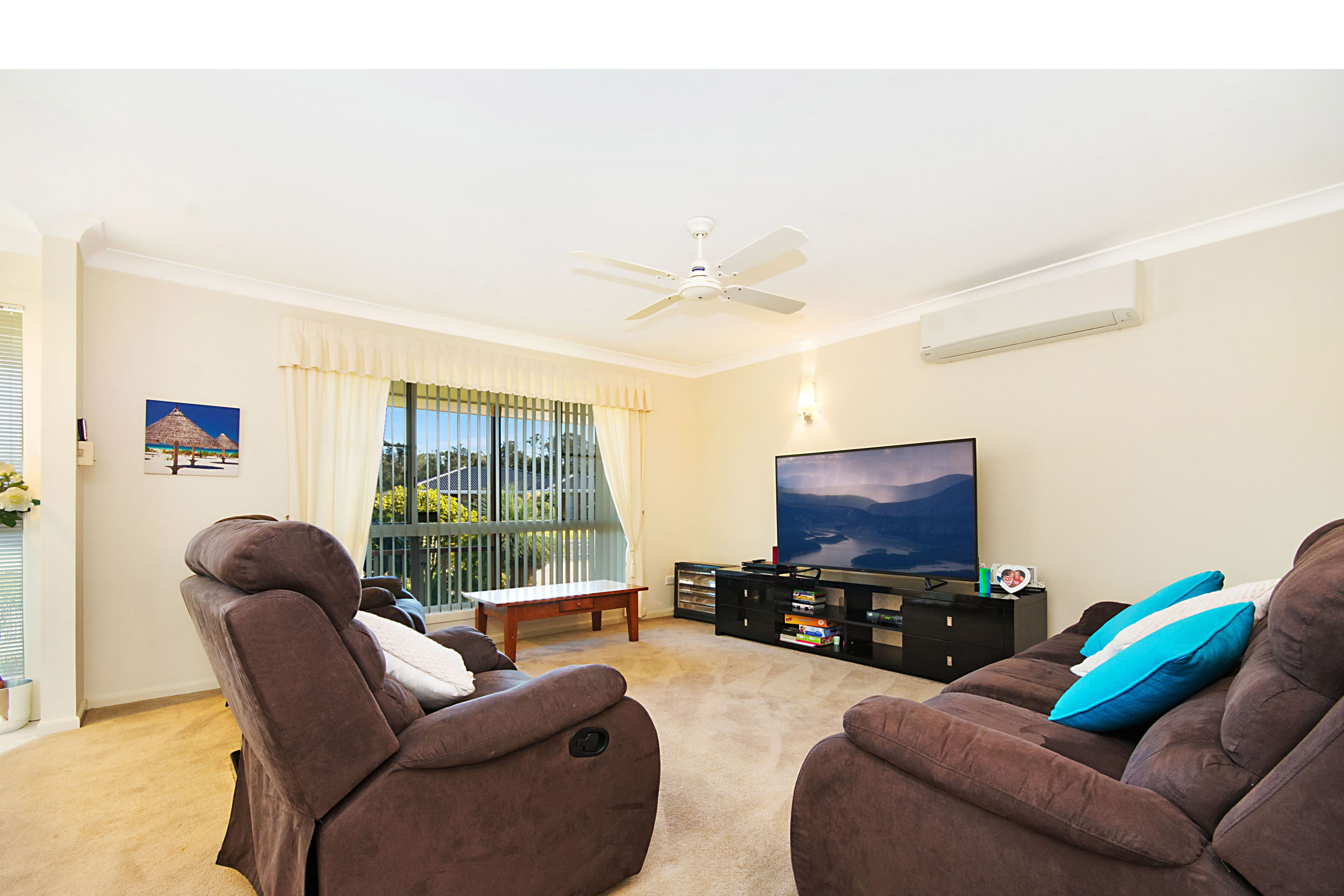 18 The Halyard, Yamba - Thumbnail 2