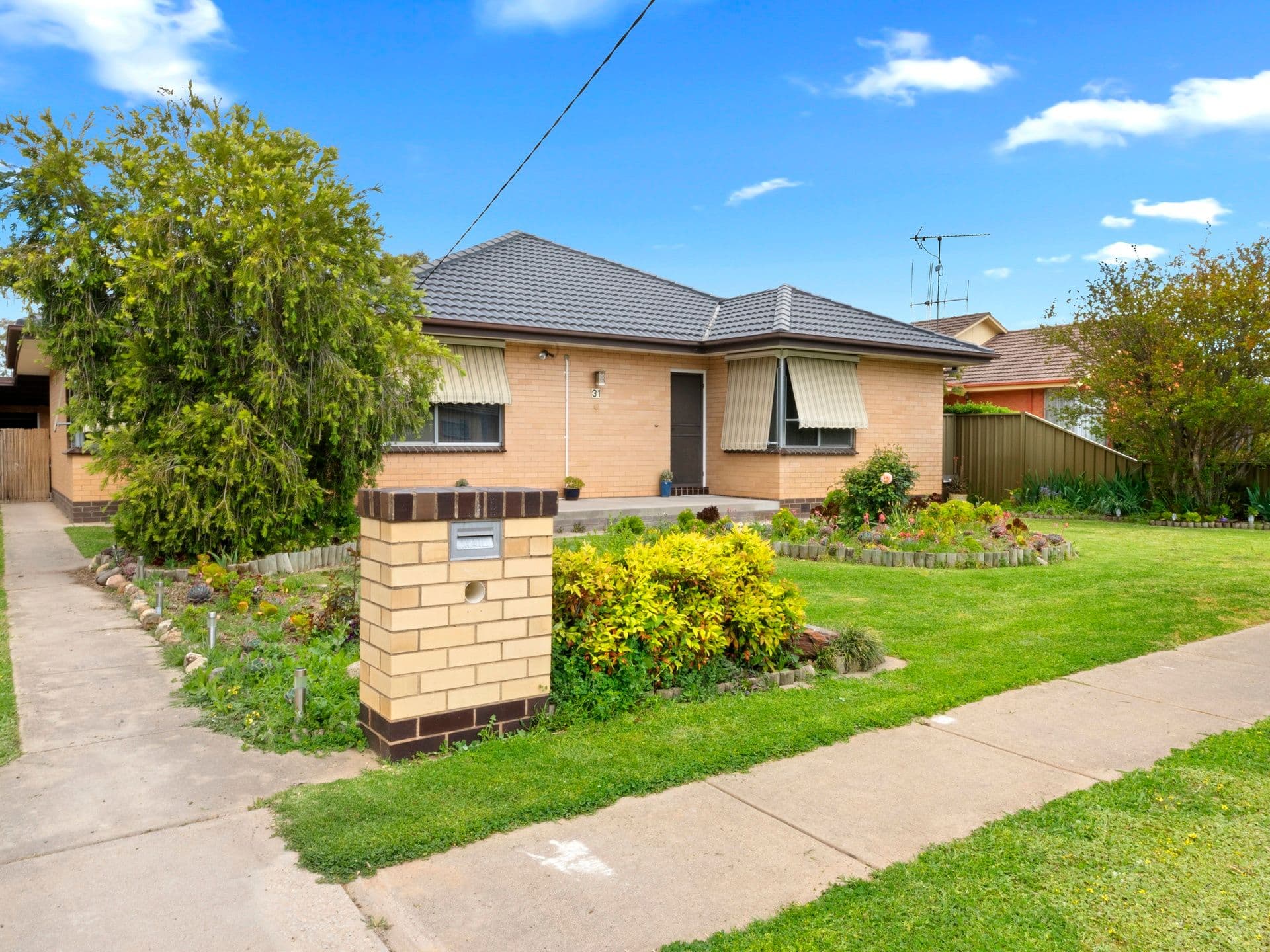 31 Shadforth Street, Benalla VIC 3672, Benalla - Image 1