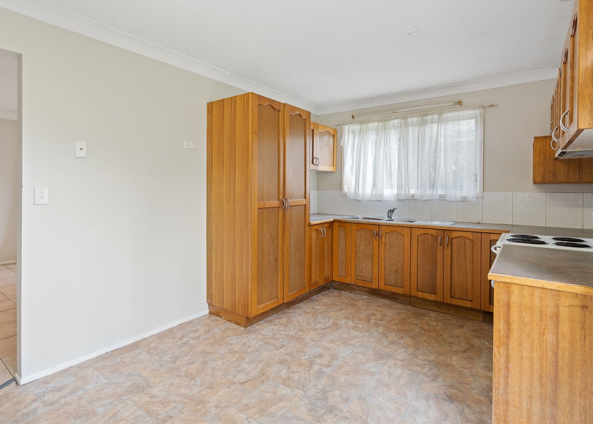 57 Ariel Avenue, Kingston QLD 4114, Kingston - Thumbnail 5