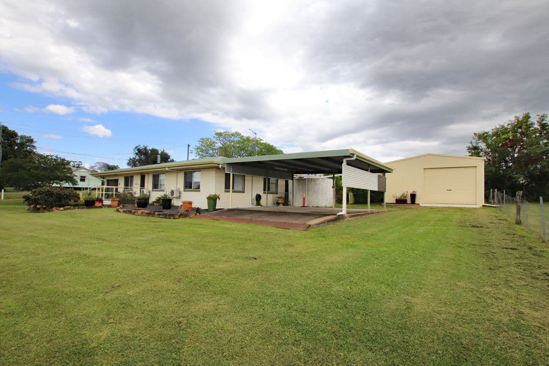 77 Newton Street, Monto QLD 4630, Monto - Image 1