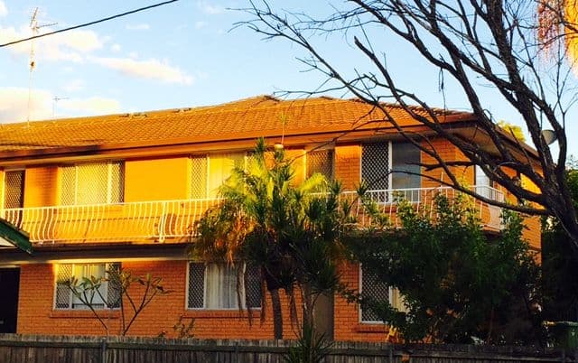 33 Middle Street, Labrador QLD 4215, Labrador - Thumbnail 2