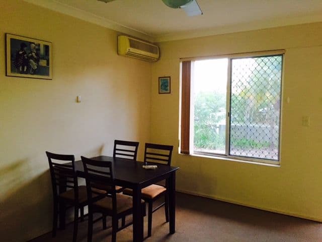 33 Middle Street, Labrador QLD 4215, Labrador - Thumbnail 4