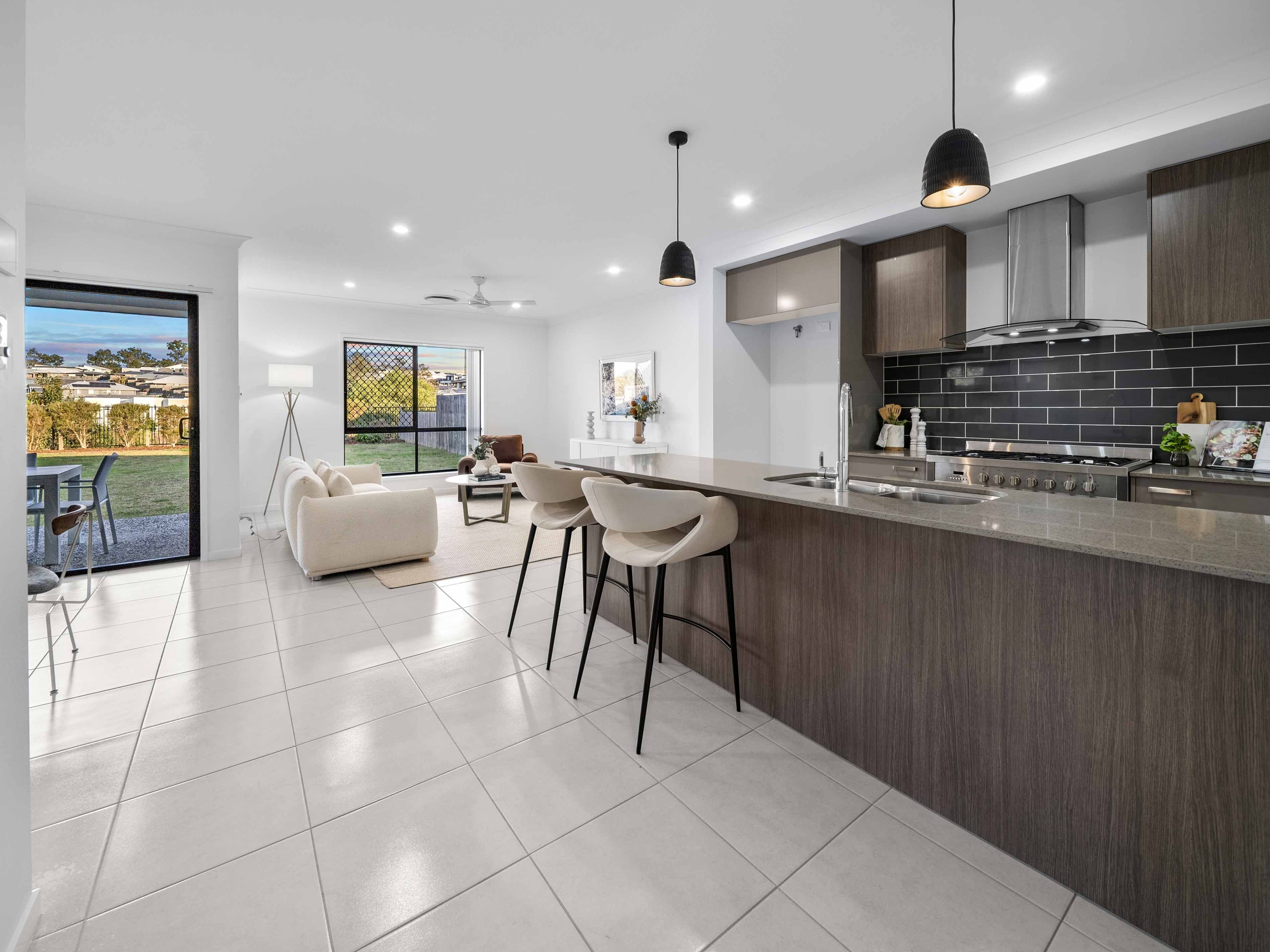 93 Honeysuckle Drive, Ripley QLD 4306, Ripley - Thumbnail 2