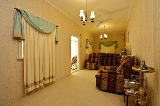 20 Chermside Road, EASTERN HEIGHTS QLD 4305, Eastern Heights - Thumbnail 4